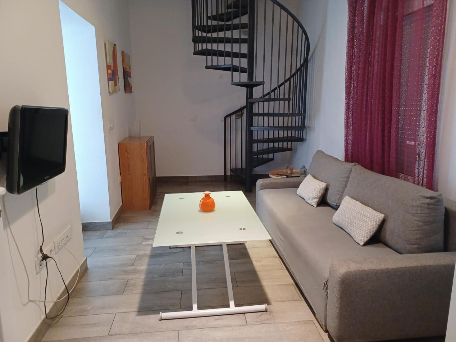 Apartamento En El Casco Antiguo En Plena Alameda Seville Exterior photo